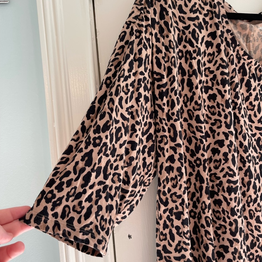 Lands’ End tunic 2x animal print flattering cut